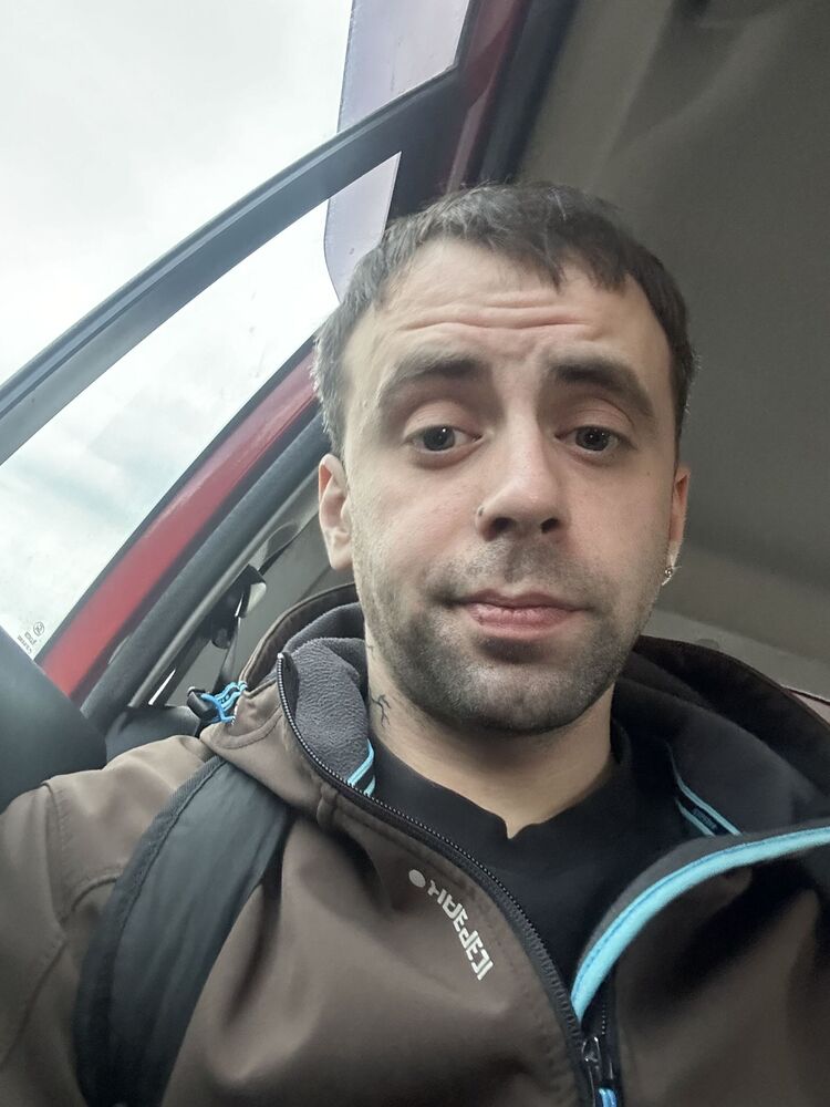  46054911  , 30 ,    
