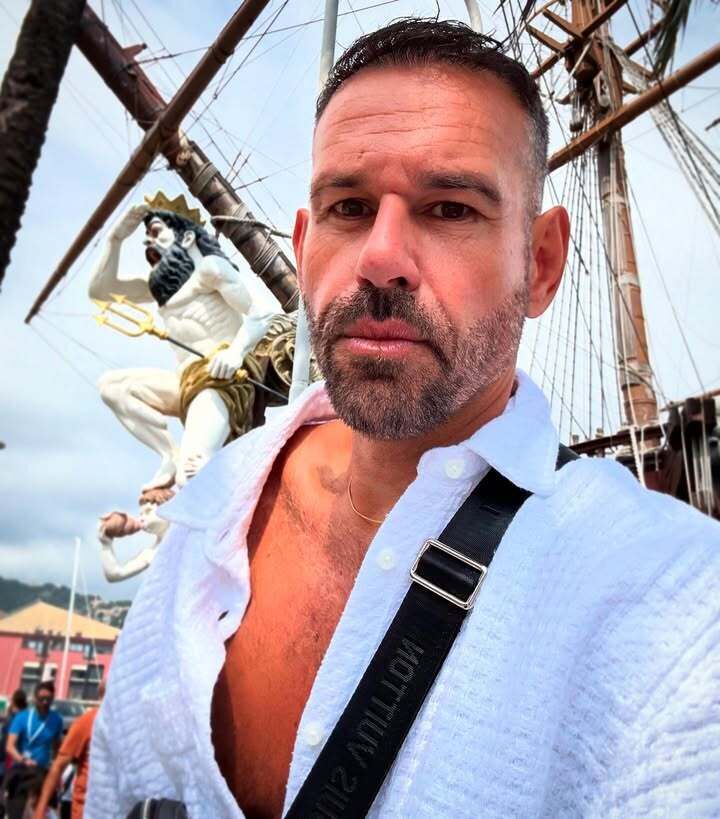  ,   , 40 ,   ,   