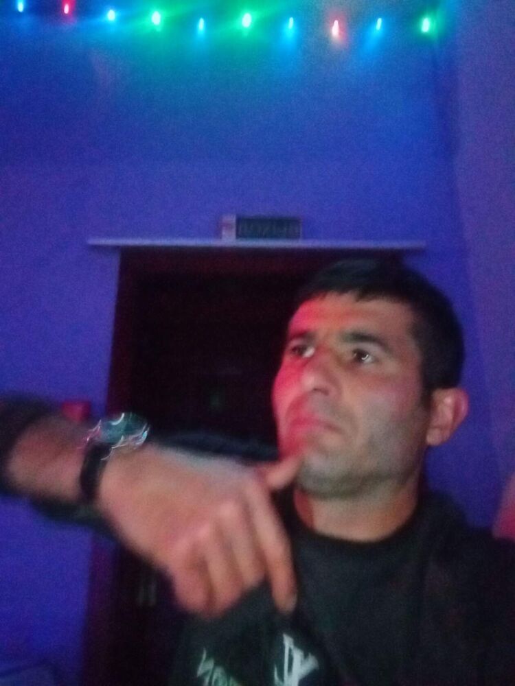  ,   Ibrahim, 40 ,   ,   