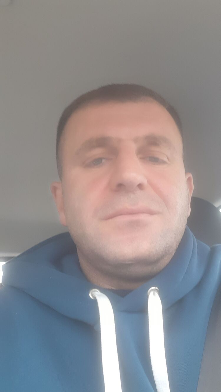  46890821  , 40 ,    