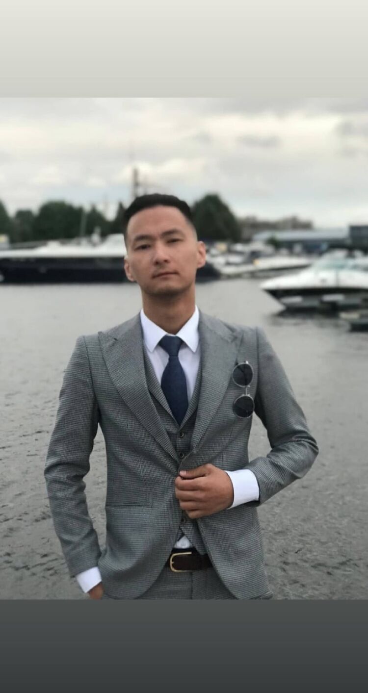  ,   Sultan, 26 ,   ,   