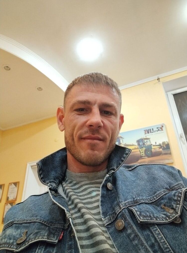  43464951  , 39 ,    