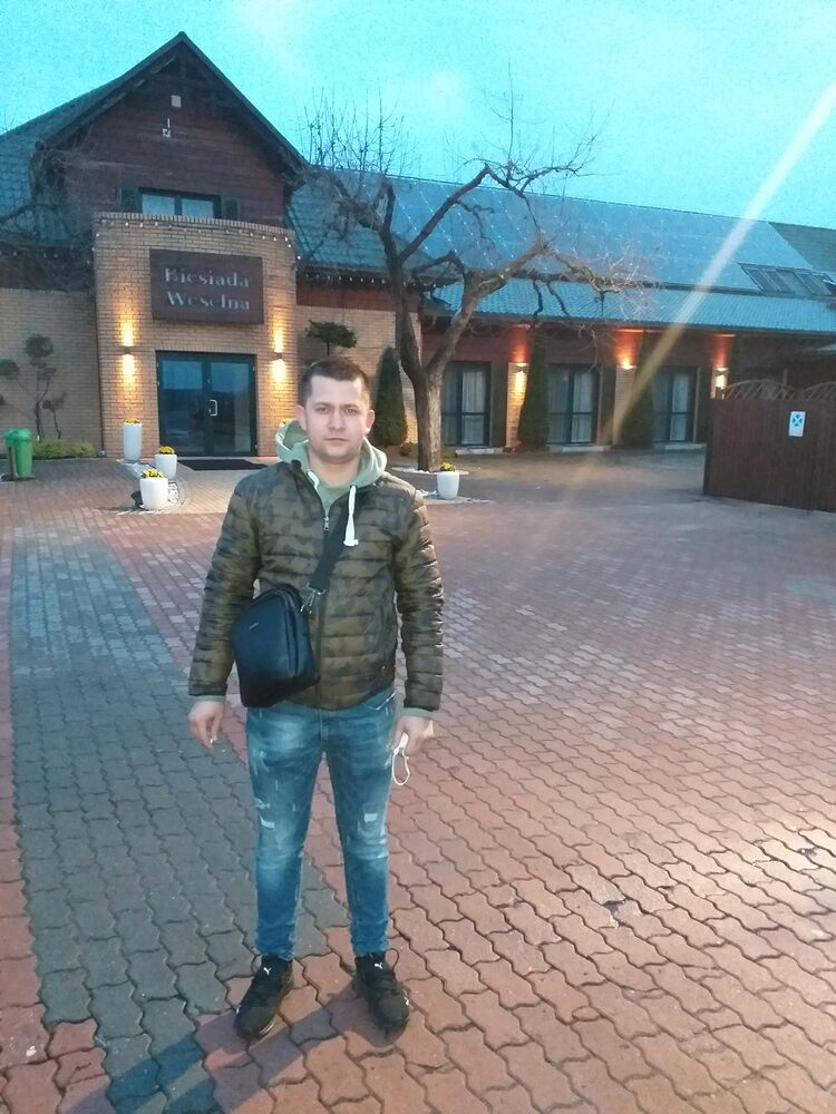  ,   Andrei, 32 ,   ,   , 