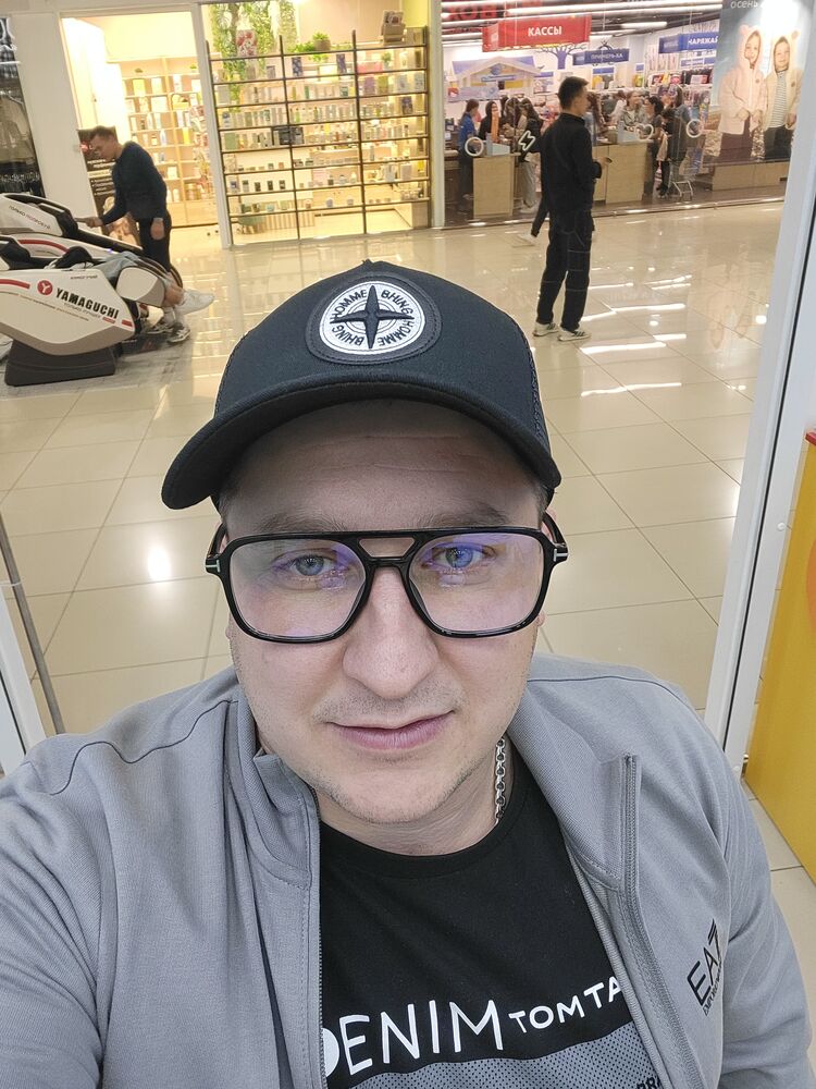  51263621  Vladimir, 35 ,    