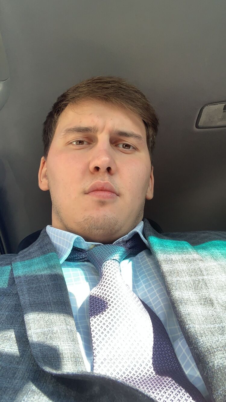  --,   Artur, 31 ,   ,   