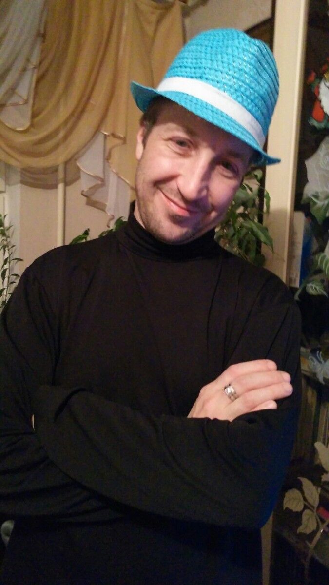  ,   Aleks, 49 ,   