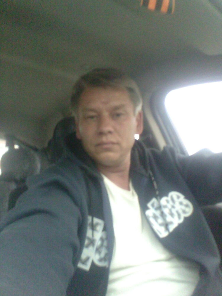  10238301  , 52 ,    