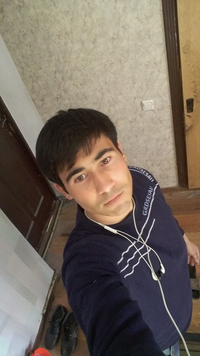  15804311  Ali, 36 ,    