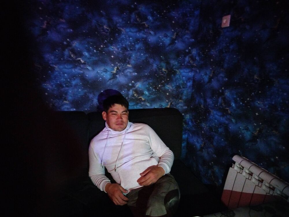  ,   Rustam, 38 ,   ,   , c , 