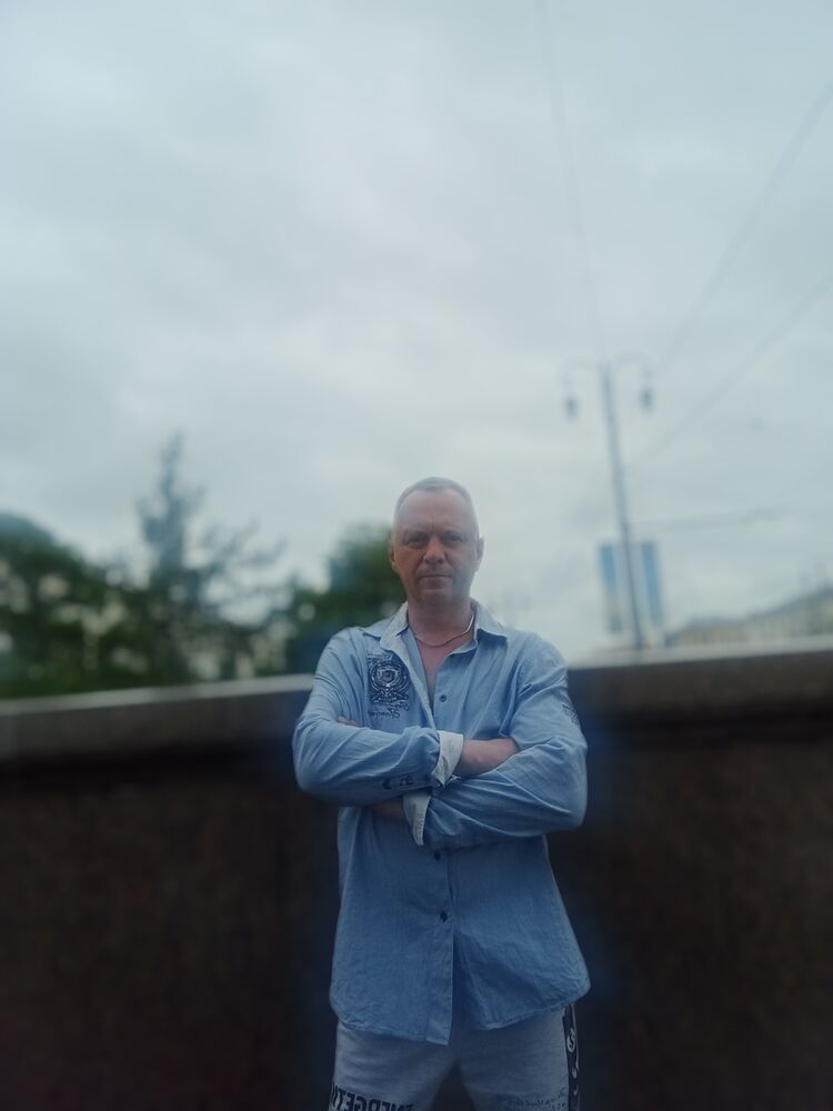  44132881  , 47 ,    