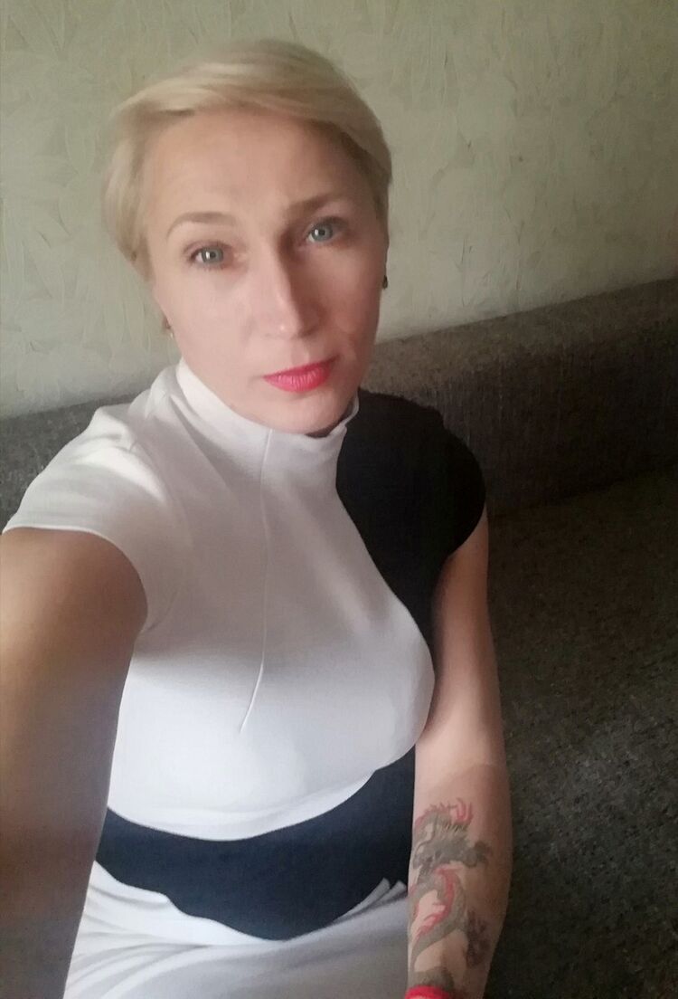  19023201  , 53 ,    
