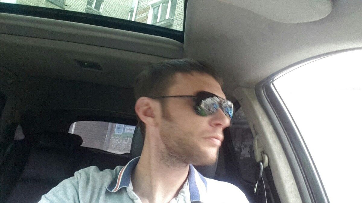  ,   Vlad, 44 ,   ,   , c 