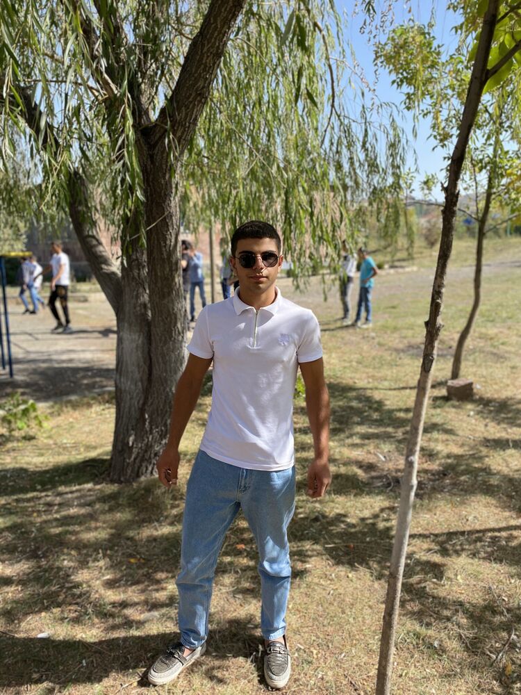  43435201  , 20 ,    Charenton-Le-Pont