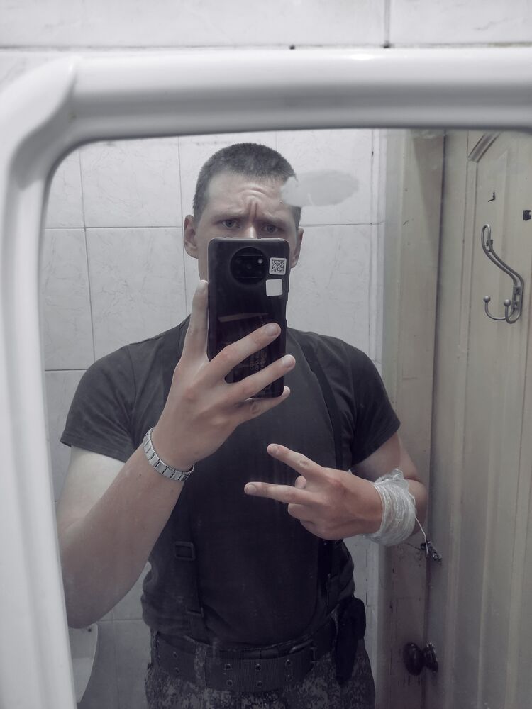  46988801  , 19 ,    
