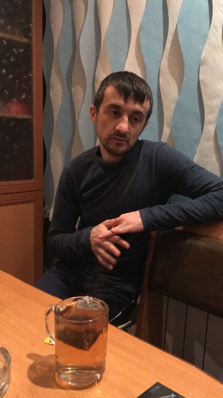  31412291  Ruskin, 31 ,    