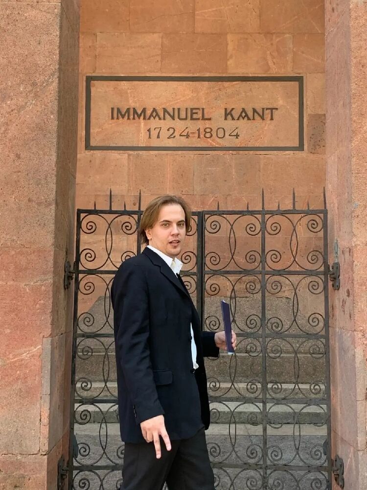  ,   Igor, 27 ,   ,   