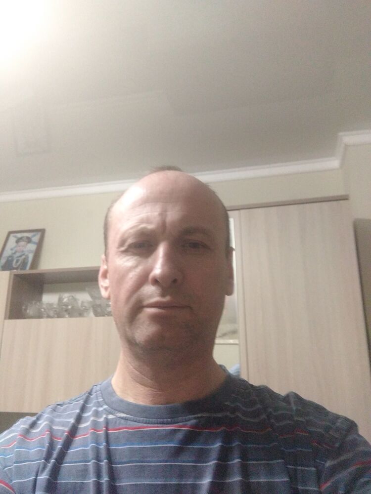  32972851  , 52 ,    