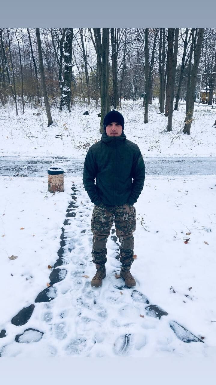  39453821  Vitalja, 30 ,    