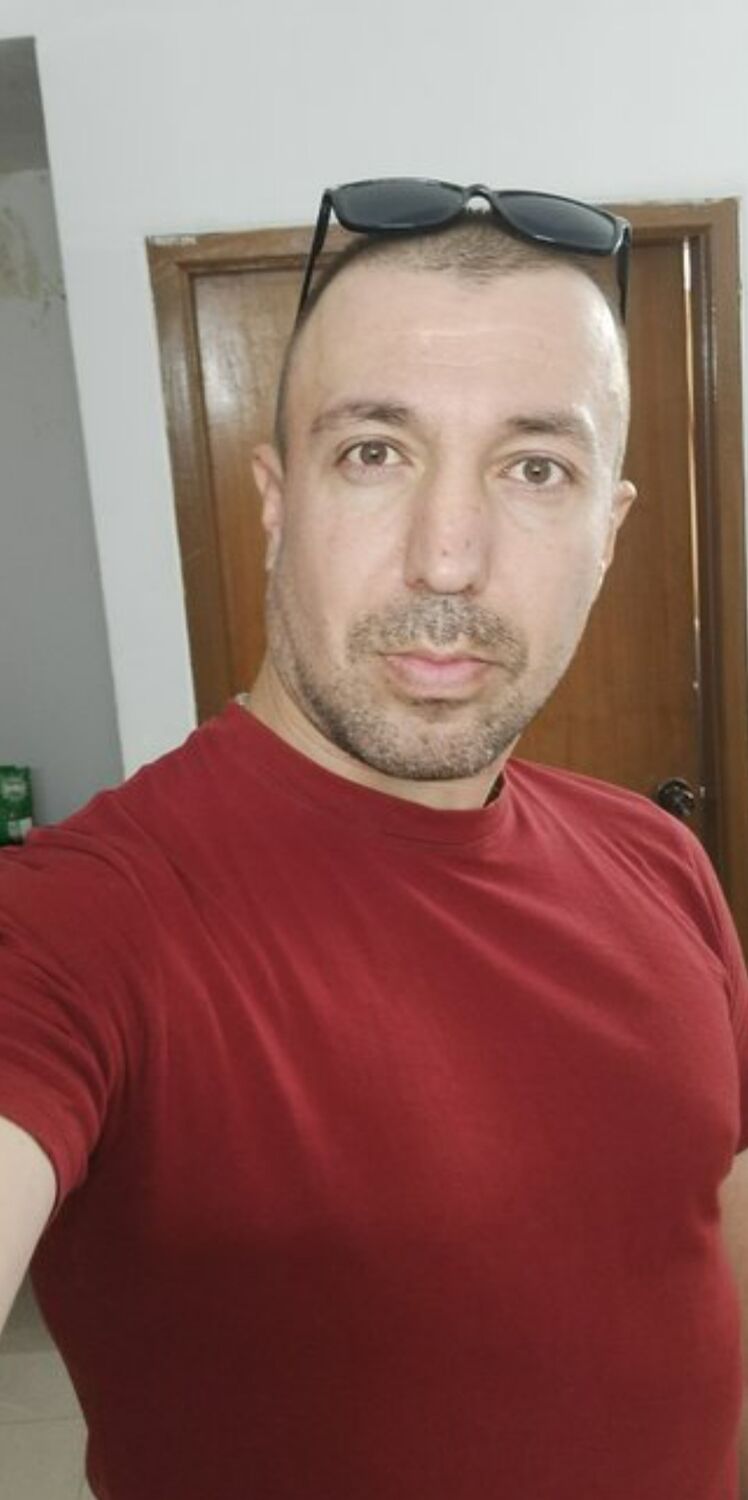  44178771  , 41 ,    