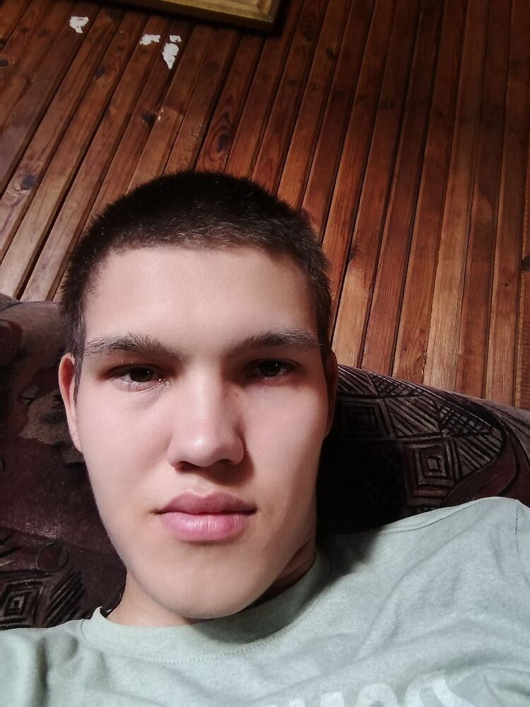 46983561  , 22 ,    