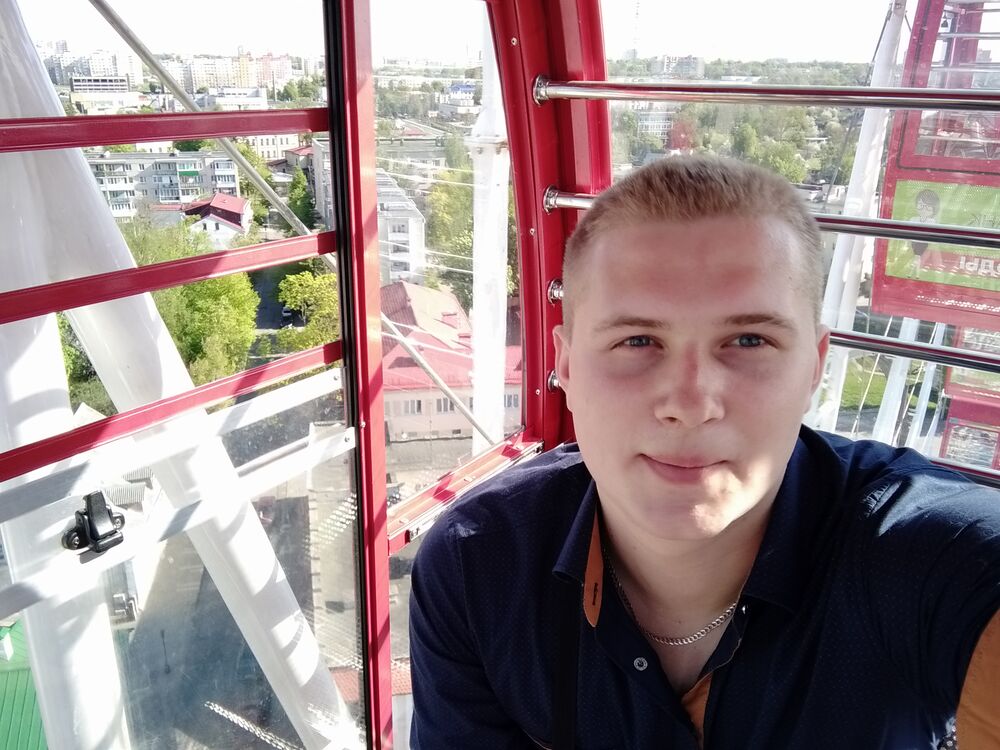  ,   Kirill, 25 ,     , c 