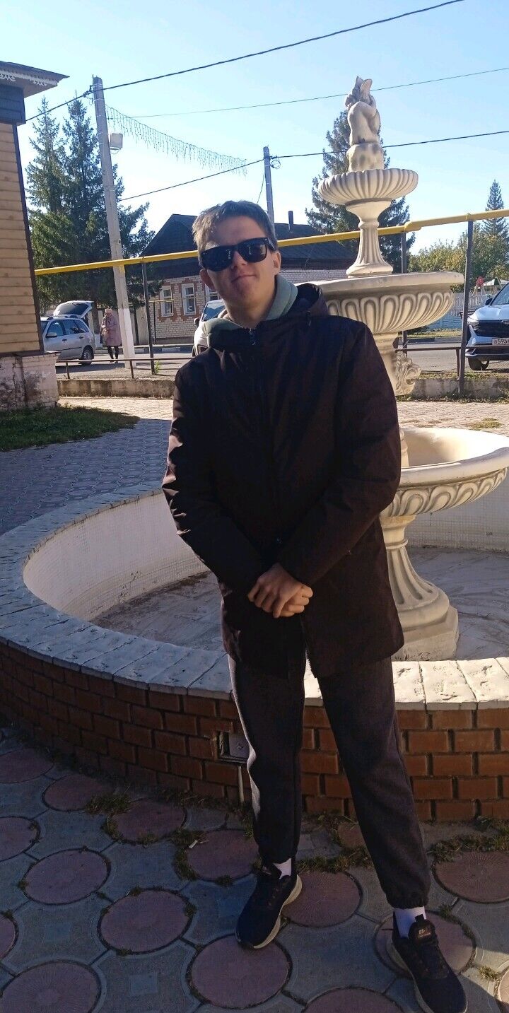  47555071  Nikolay, 19 ,    