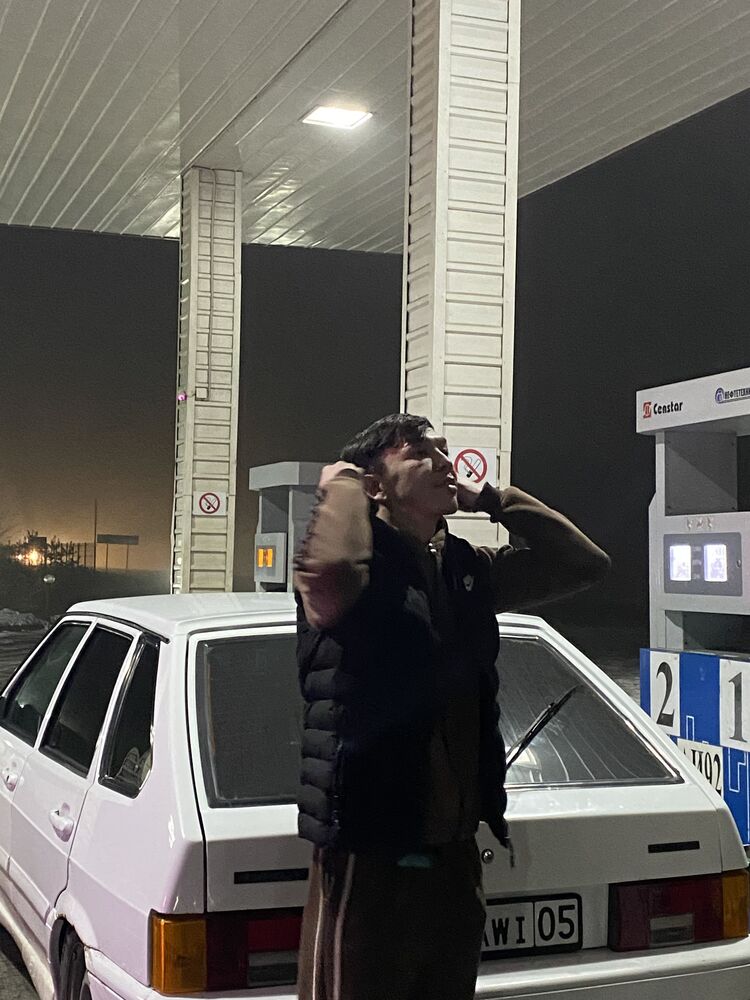  49097501  , 24 ,    