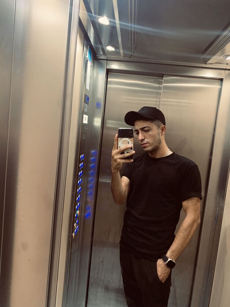  38579961  Yaman, 25 ,    