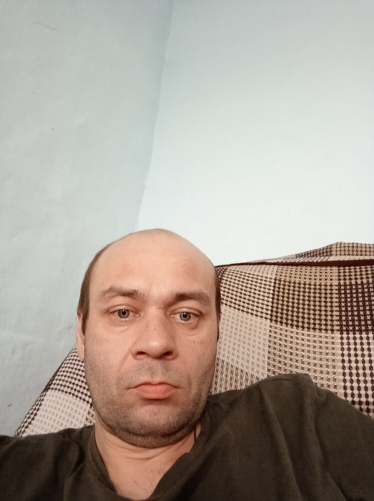  42672361  , 39 ,    