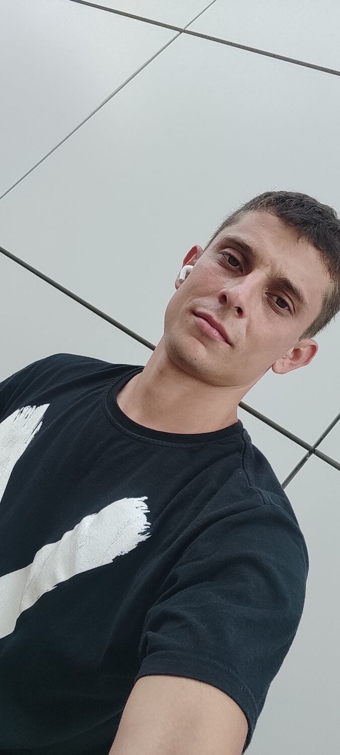  ,   Vladimir, 29 ,   ,   