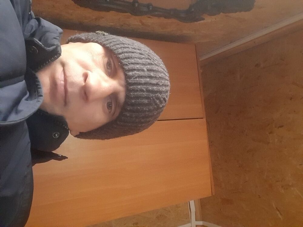  18357371  , 47 ,    