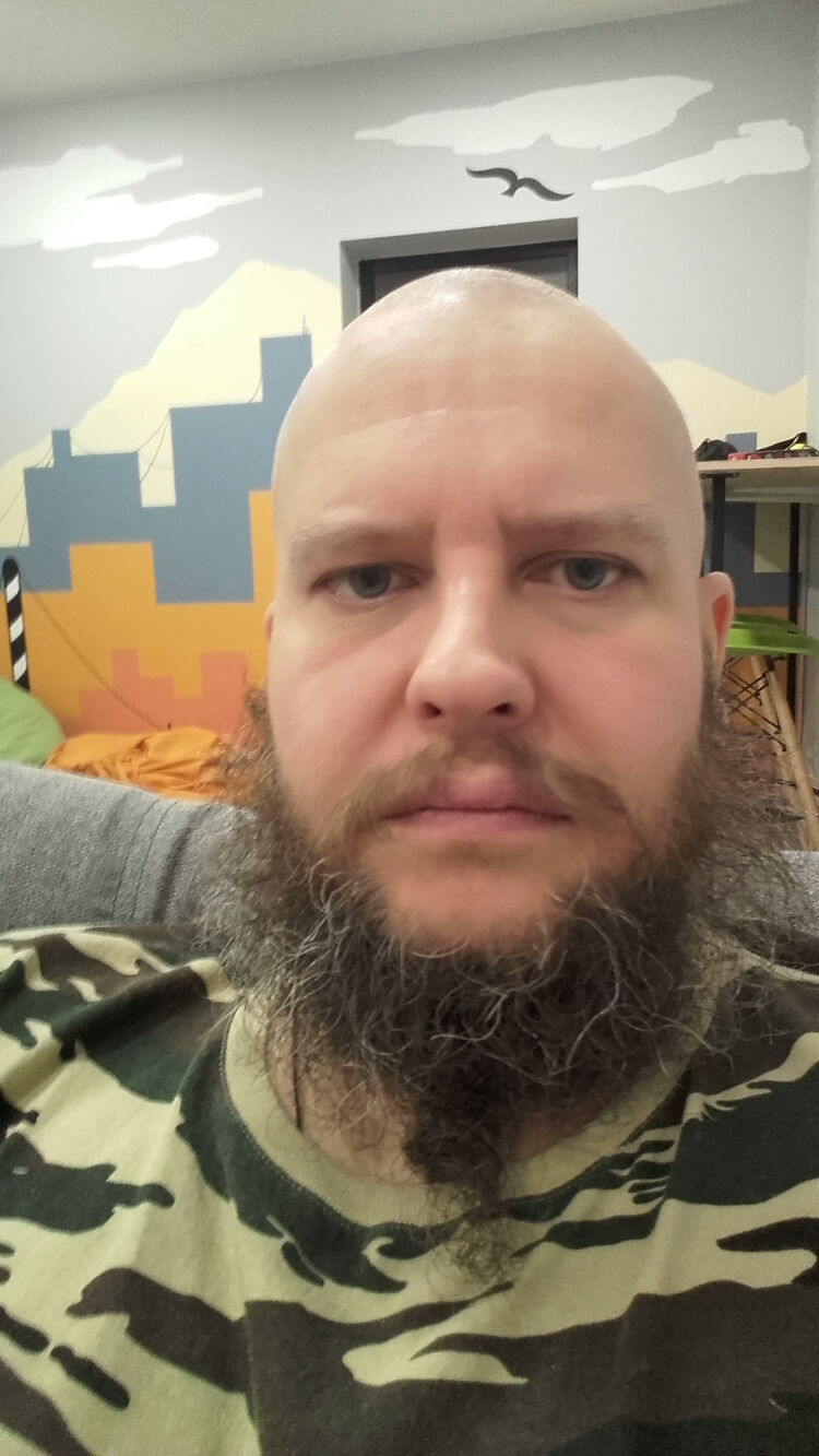  31586301  Andrew, 47 ,    