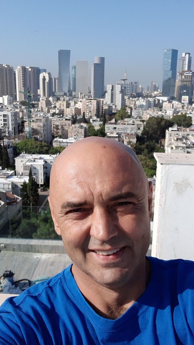  20460421  Vesly, 50 ,    Holon