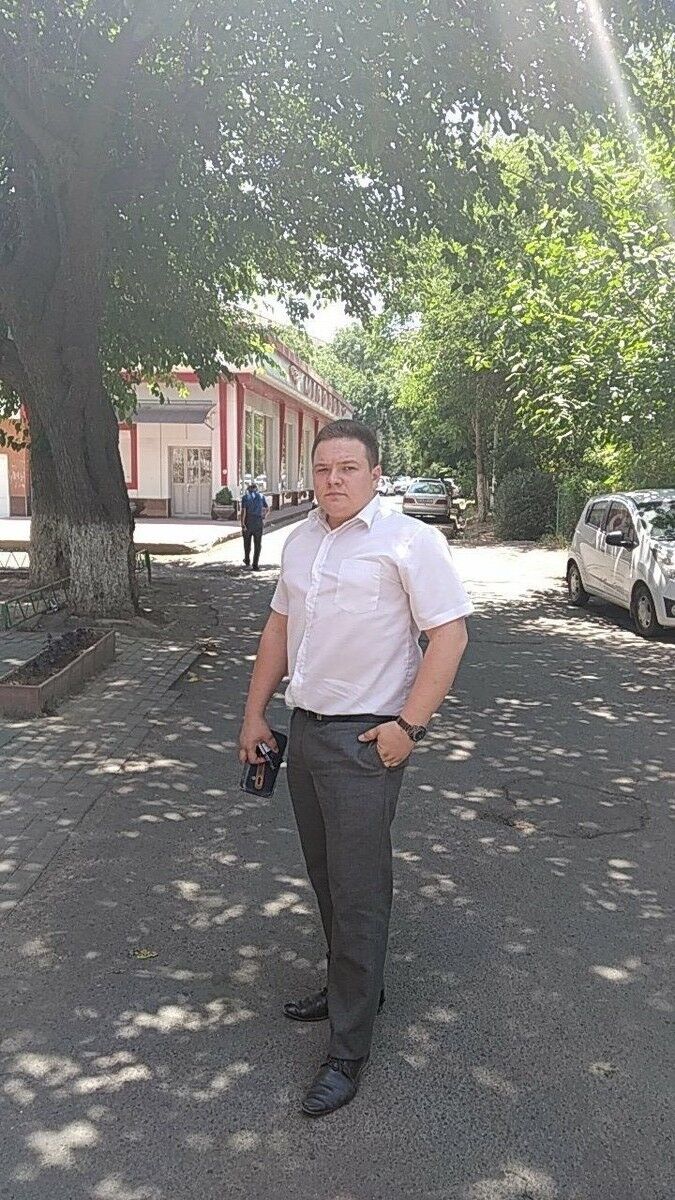  17174561  Magistr, 32 ,    