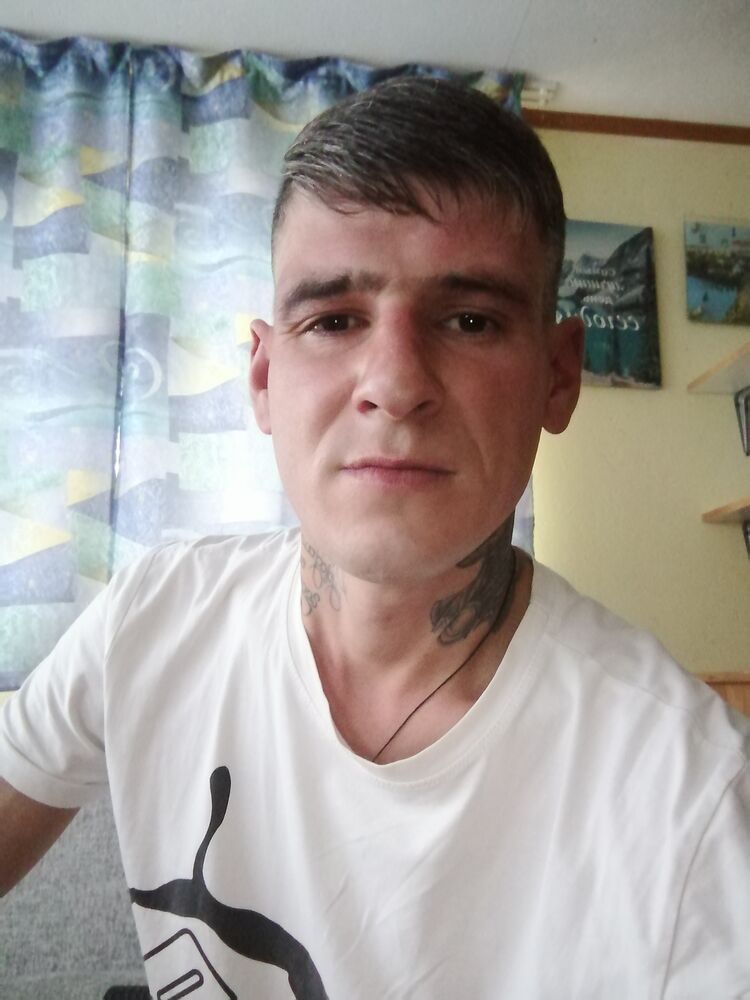  48589941  , 36 ,    