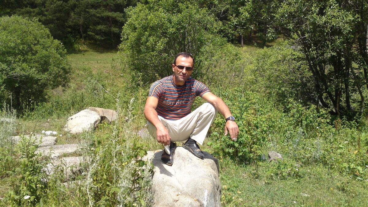 ,   Hamo, 47 ,   