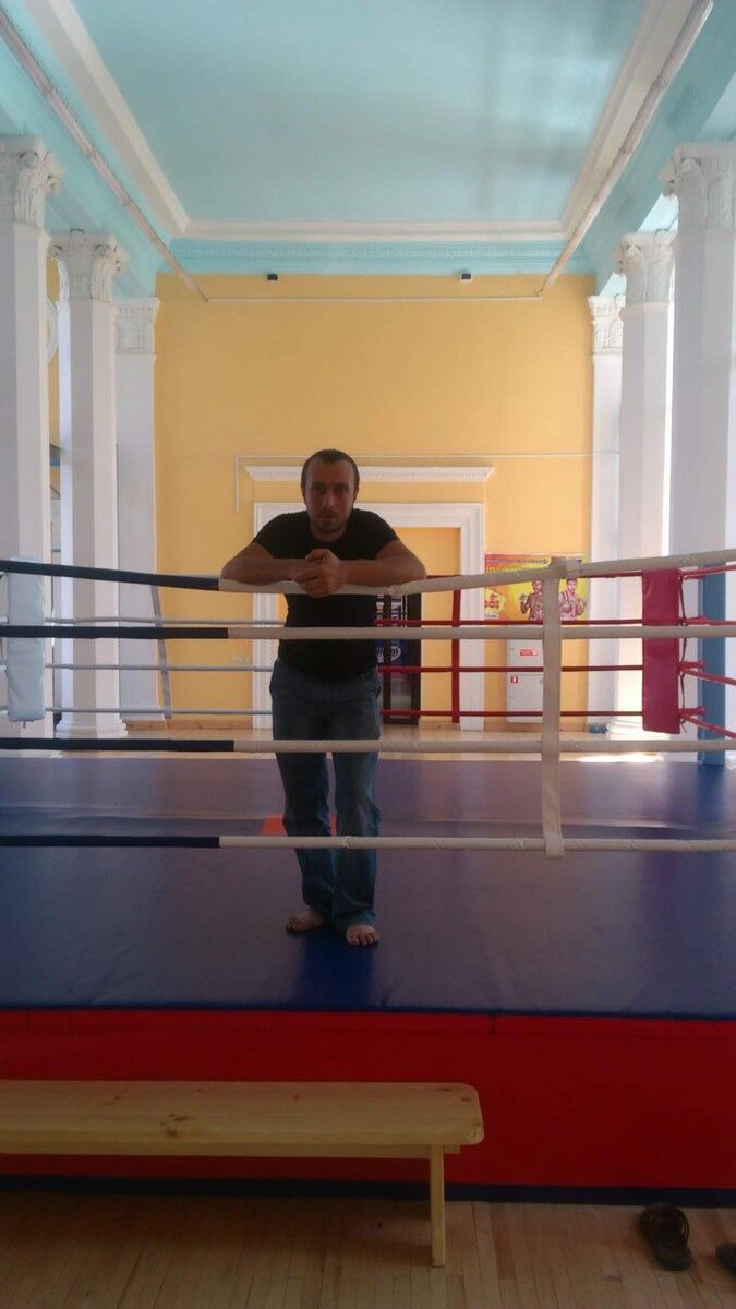  10641011  Arti, 43 ,    