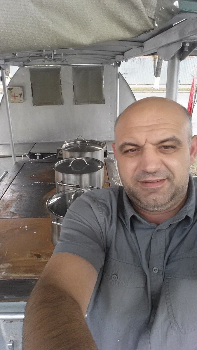  9891891  Mihail, 47 ,    