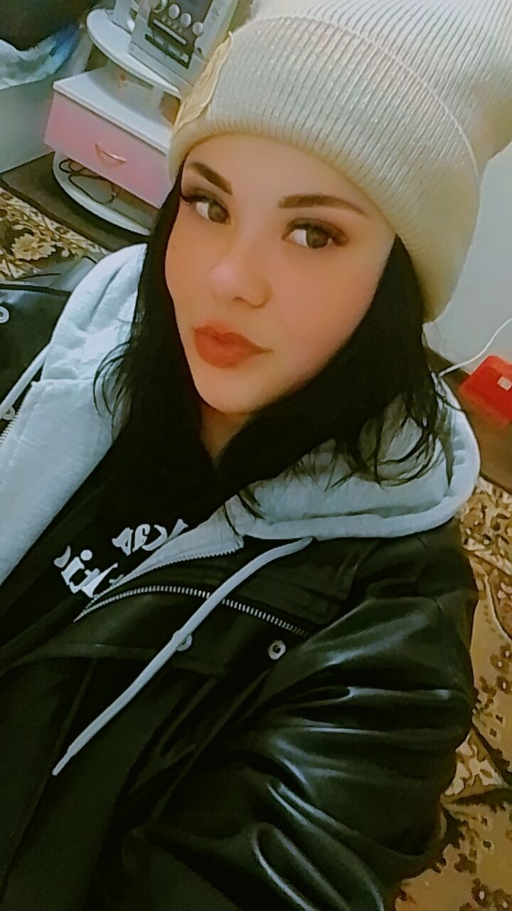  48049341  Kristina, 31 ,    