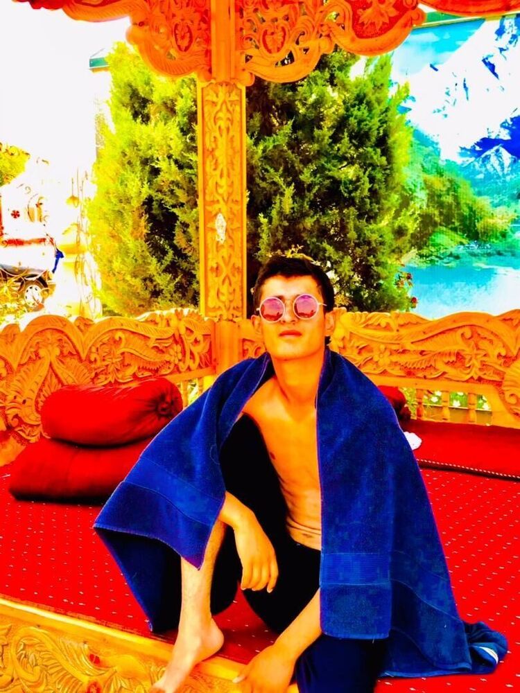  ,   Azamjanski, 19 ,   ,   