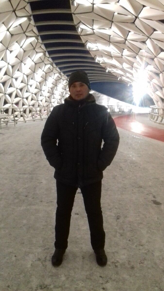  ,   Azamat, 33 ,     , c 