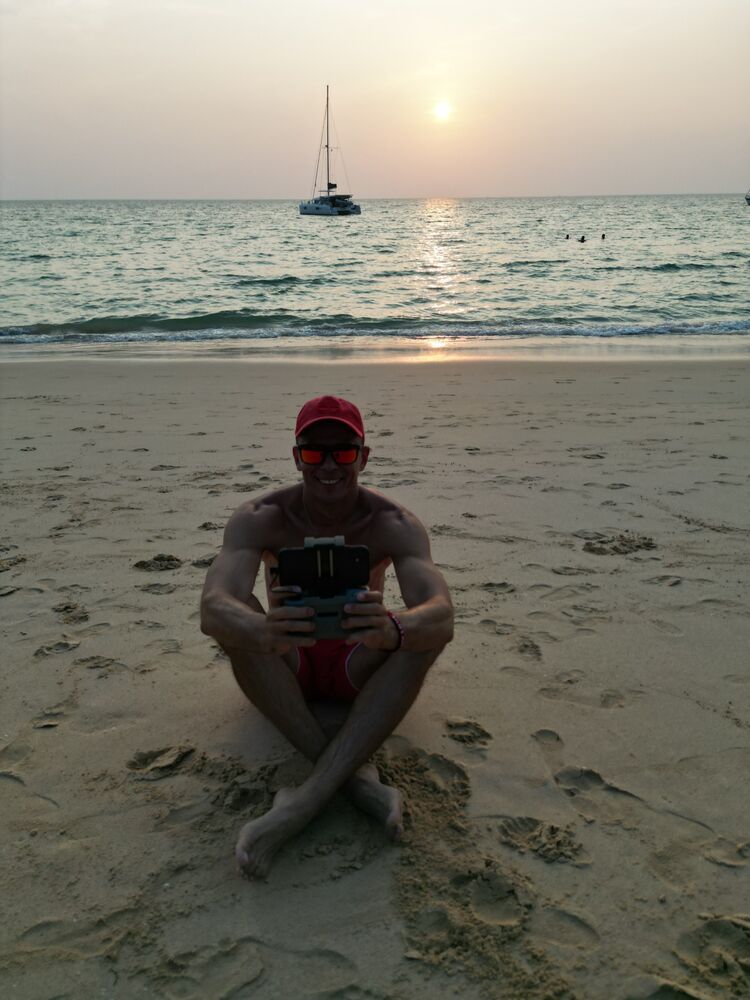  45549391  , 35 ,    Phuket