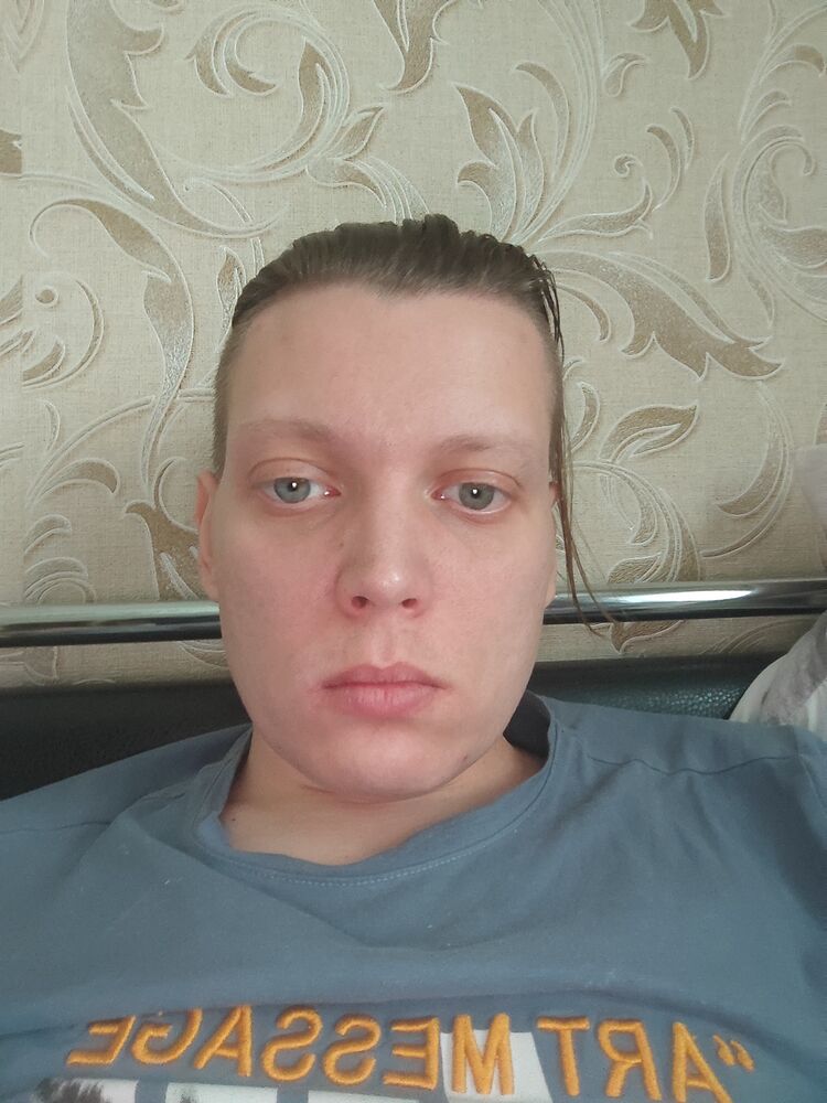  40482061  , 32 ,    