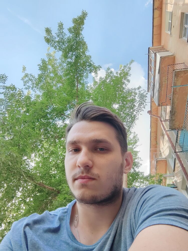  31131321  Dima, 26 ,    