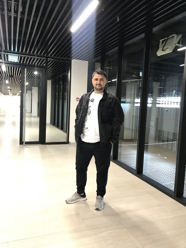 ���������� ������, ���� ������� HAKAN MERT, 44 ����, ������������ ��� ������, ����� � ���������