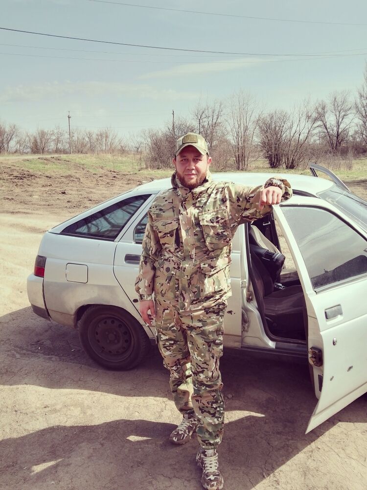  42504081  , 33 ,    