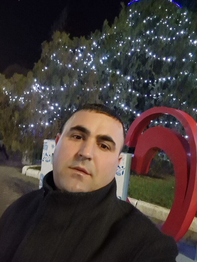  ,   Alexandru, 36 ,   ,   