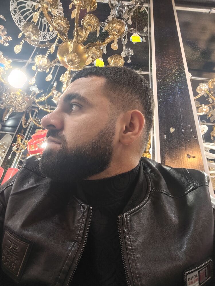  48822341  Kamran, 30 ,    