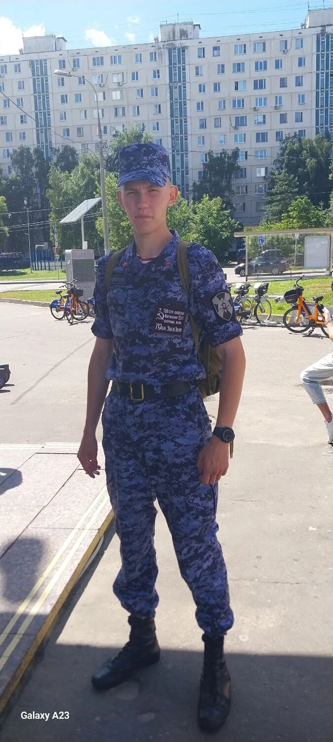 ,   Vlad, 21 ,   ,   , c 