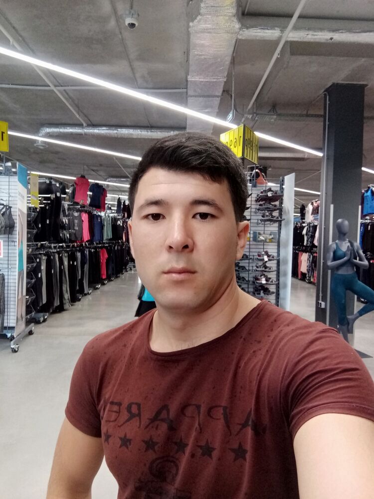  ,   Tolibjon, 28 ,   ,   